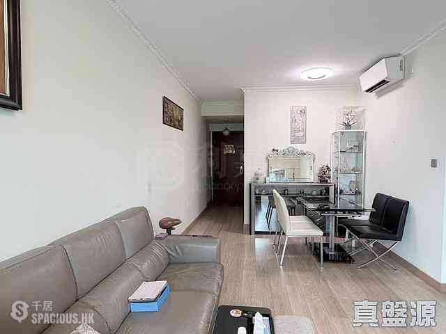 West Kowloon - Sorrento Phase 1 02