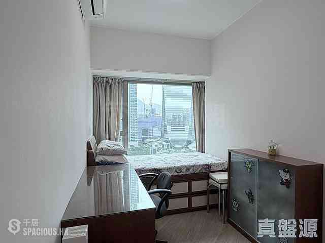 West Kowloon - Sorrento Phase 1 07