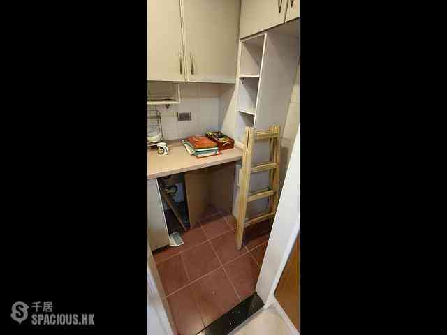 Shau Kei Wan - Aldrich House 08