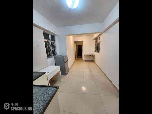 Sai Ying Pun - Wah Lee Building 01
