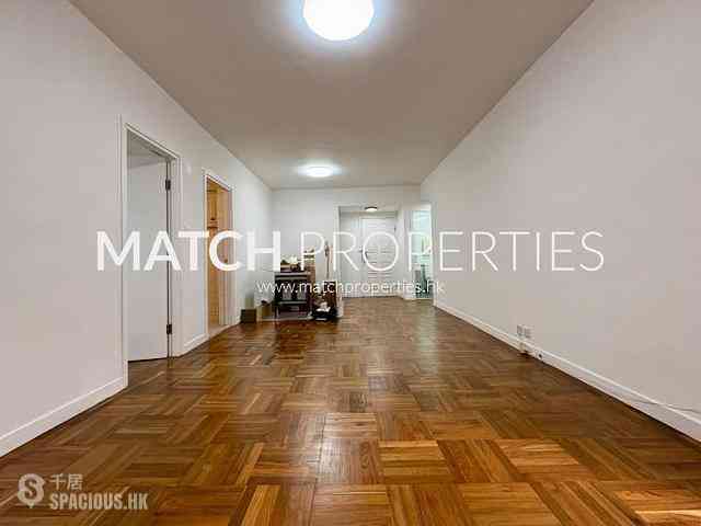 Mid Levels Central - Elegant Terrace 02