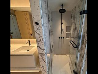 Wan Chai - 33 Kennedy Road 04