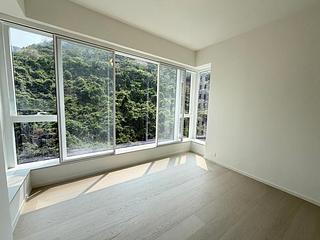 Wan Chai - 33 Kennedy Road 06