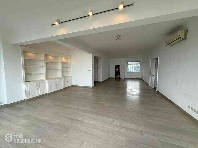 The Peak - La Hacienda Block A 04