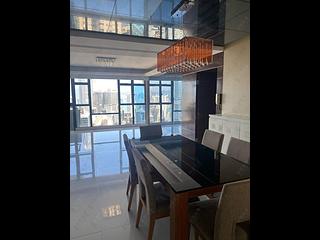Mid Levels Central - The Grand Panorama Block 4 05