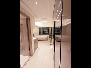 Wong Chuk Hang - The Southside Phase 1 Southland Tower 1B 03