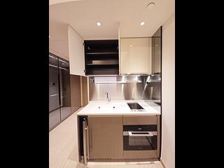 Wong Chuk Hang - The Southside Phase 1 Southland Tower 1B 04