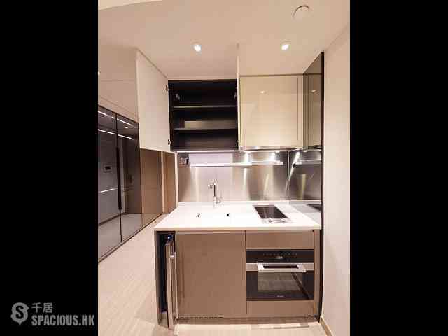 Wong Chuk Hang - The Southside Phase 1 Southland Tower 1B 04