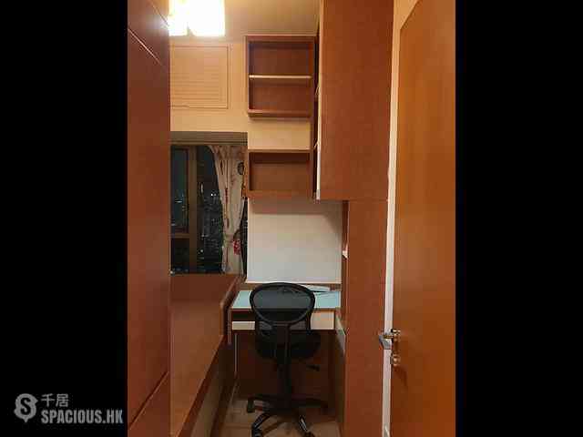 Wan Chai - The Zenith Phase 1 Block 2 03