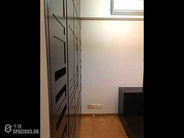 Wan Chai - The Zenith Phase 1 Block 2 06