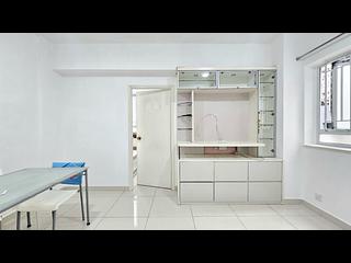 Wan Chai - Kwong Tak Mansion 02
