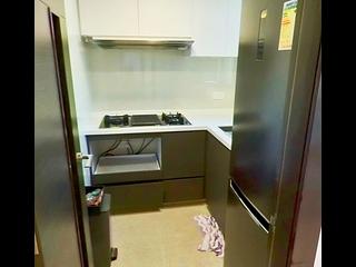 Sai Ying Pun - Centre Place 06