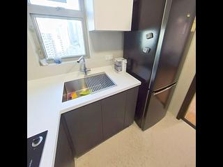 Sai Ying Pun - Centre Place 07
