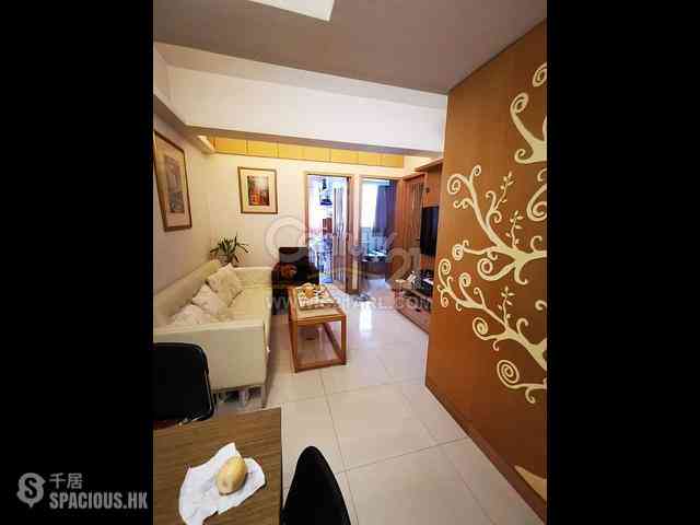 Sai Wan Ho - Capitol Mansion 01