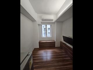Wan Chai - Overseas Building 06