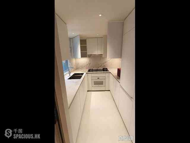 Wan Chai - 33 Kennedy Road 04