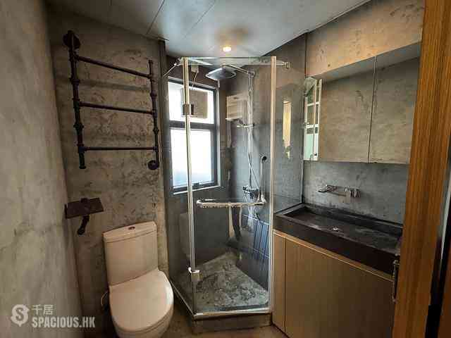 Sheung Wan - Tai Wing House 05