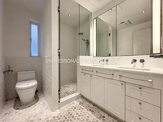 Stubbs Road - Evergreen Villa 12
