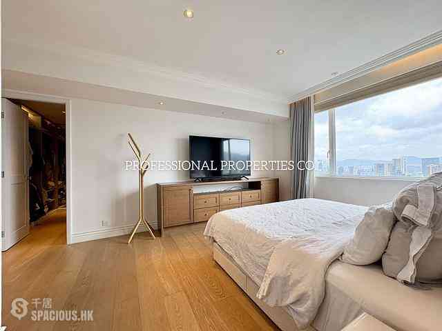 Stubbs Road - Evergreen Villa 06