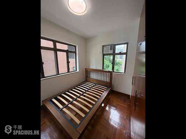 Leighton Hill - Starlight House 11