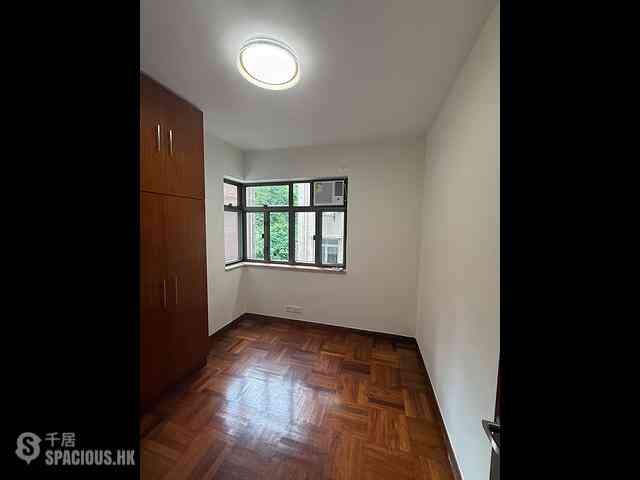 Leighton Hill - Starlight House 14