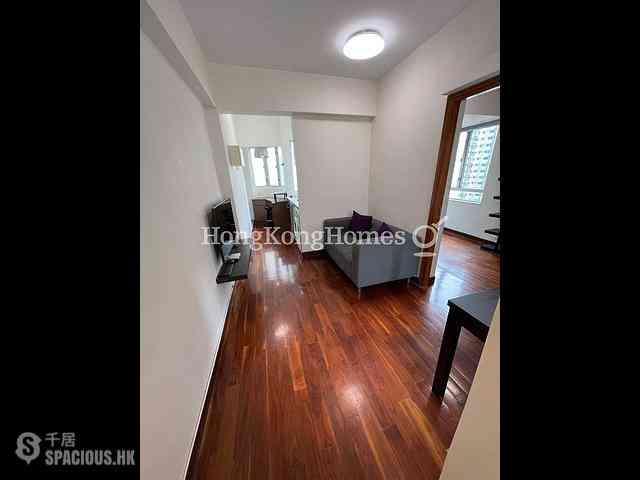Mid Levels Central - Rich Court 02