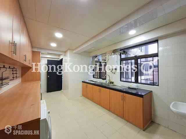 Mid Levels Central - Right Mansion 10