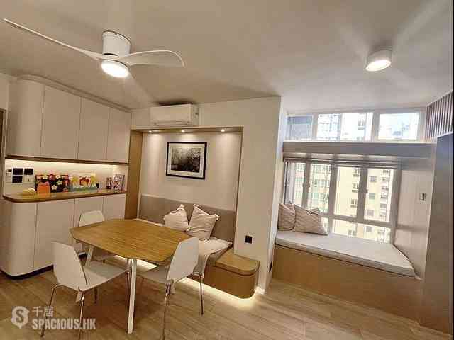 Sai Ying Pun - Western Garden 01
