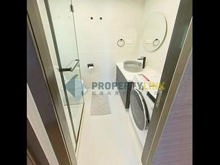 Sai Ying Pun - Centre Place 08
