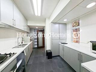 Mid Levels Central - Right Mansion 09
