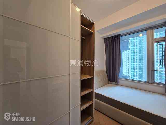 Tung Chung - Century Link Phase 1 Tower 6B 01