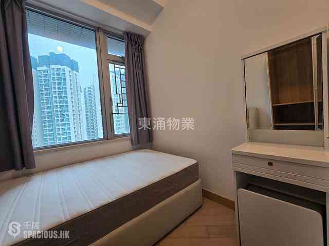 Tung Chung - Century Link Phase 1 Tower 6B 02