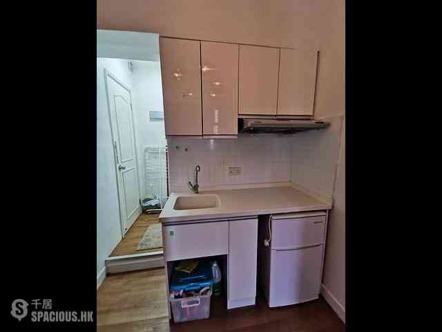Sai Ying Pun - 114-116, First Street 07