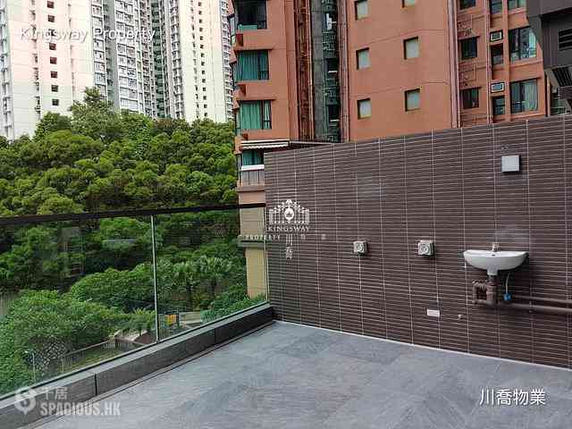 Sai Wan Ho - Parker 33 01