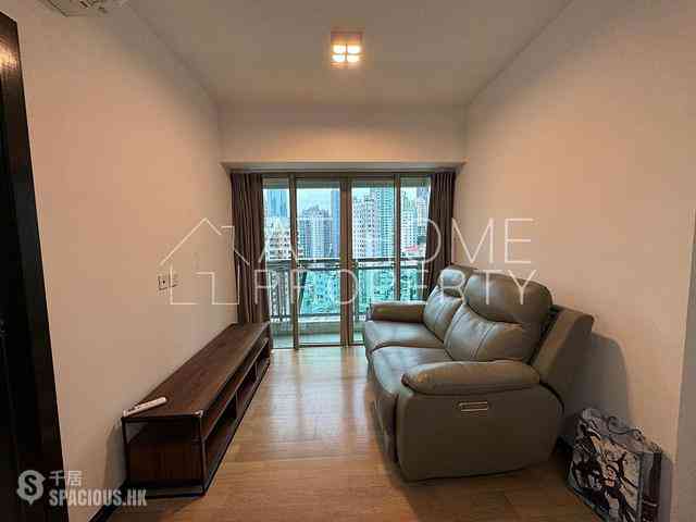 Sai Ying Pun - Centre Place 04