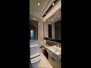 Wong Chuk Hang - The Southside Phase 1 Southland Tower 2A 06