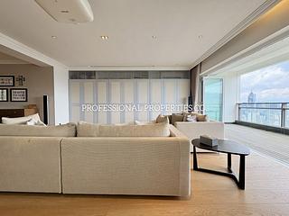 Stubbs Road - Evergreen Villa 04
