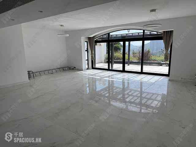 Stanley - Villa Rosa 02