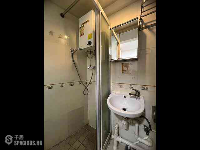 Causeway Bay - Hennessy Apartments 05