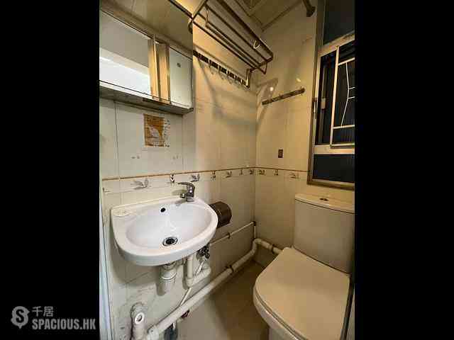 Causeway Bay - Hennessy Apartments 07