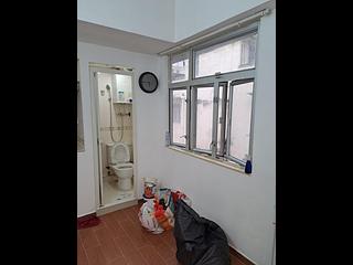 Mong Kok - Pak Cheung Building 03