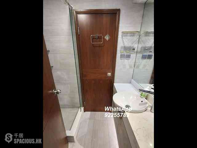 Sai Ying Pun - Cheong King Court 08