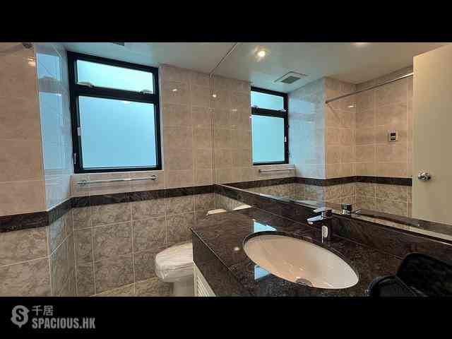 Stubbs Road - 150, Kennedy Road 07