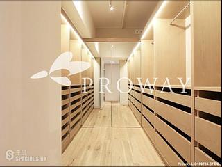 Sai Ying Pun - Orlins Court 08