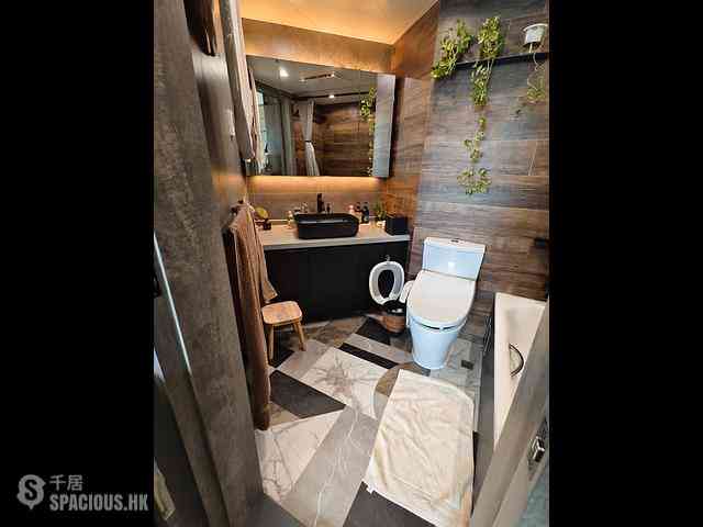Tung Chung - Caribbean Coast Phase 1 Monterey Cove Tower 1 04