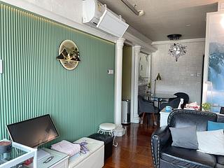 Kwun Tong North - Man Wo Garden Mansion 08