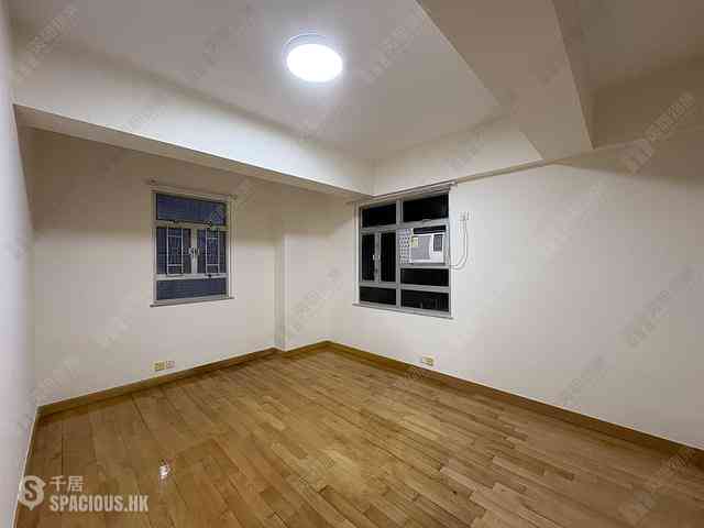 Sai Ying Pun - Rhine Court Block B 02