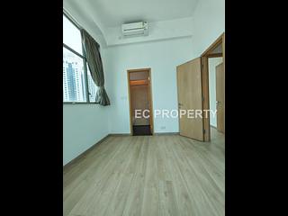 Wan Chai - York Place 08