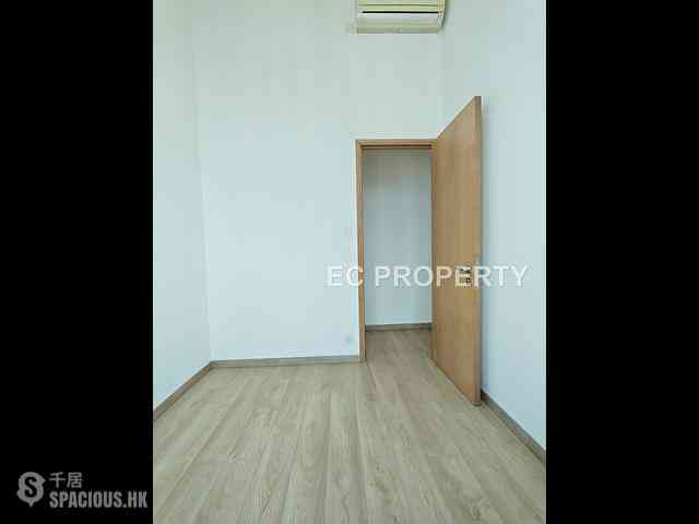 Wan Chai - York Place 14