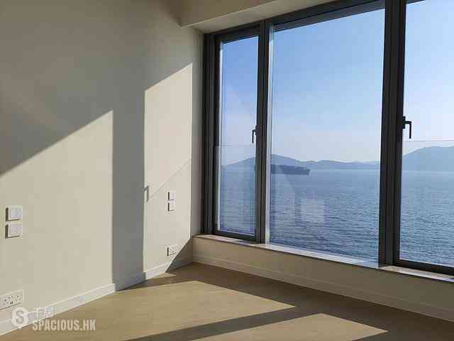 Ap Lei Chau - The Corniche 04